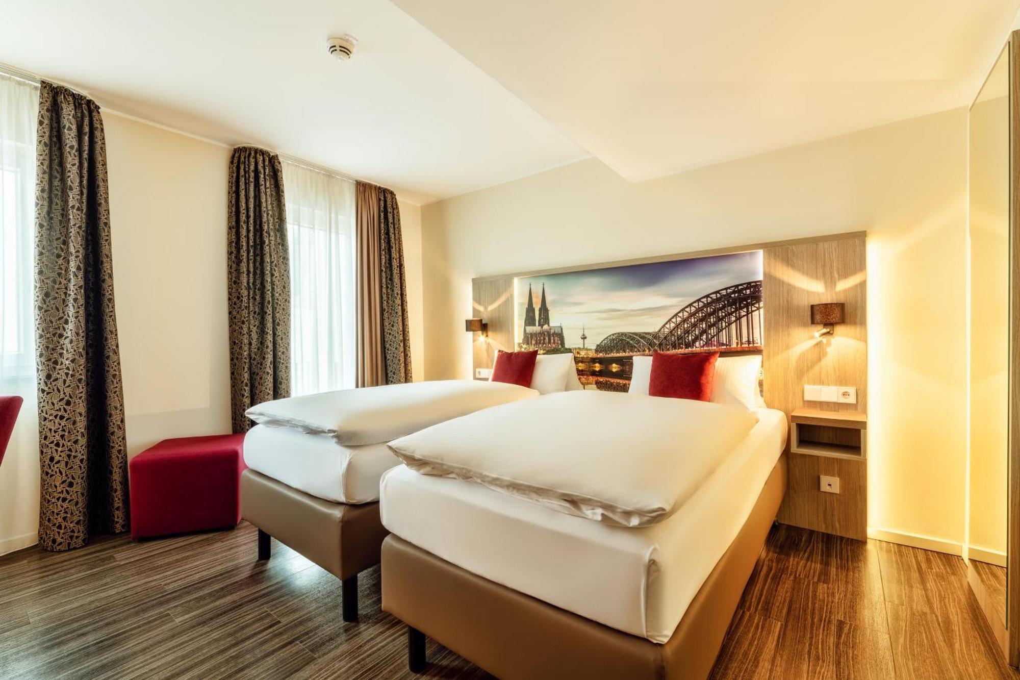 Cityclass Hotel Am Heumarkt Кёльн Экстерьер фото